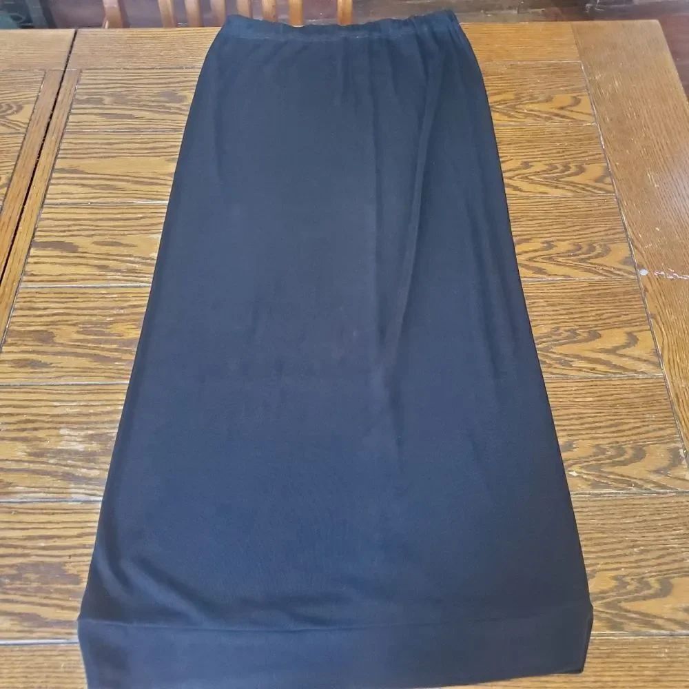 Flax brand slinky black maxi skirt sz small